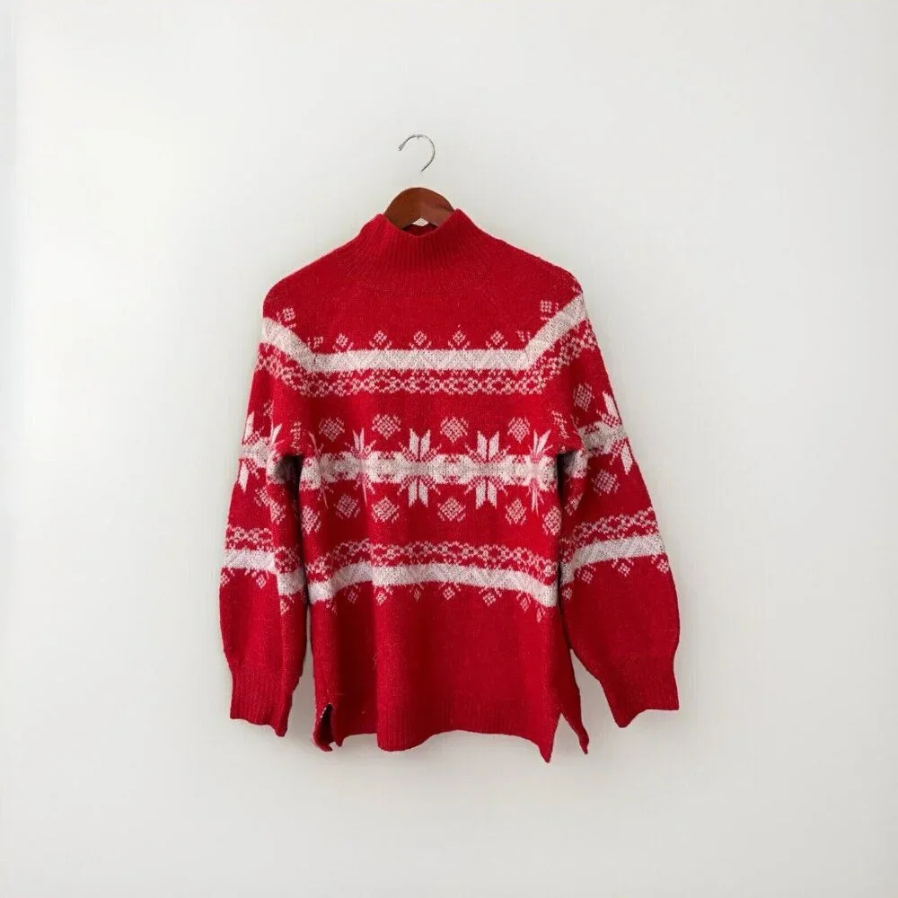 Hippie Rose Turtleneck Sweater Red With White Snowflakes Size Small Soft